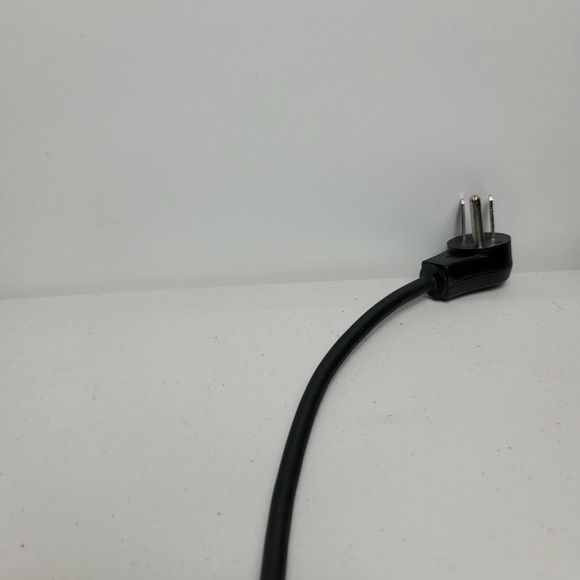 APC Back-UPS ES 550 BE550G 8-Outlet Battery Back Up Surge Protector - Picture 7 of 9